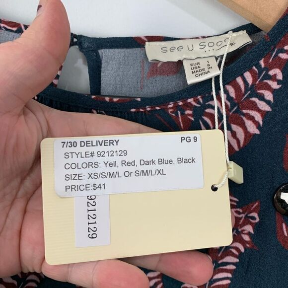 See U Soon Navy/Red Pattern Blouse S NWT - Picture 3 of 9